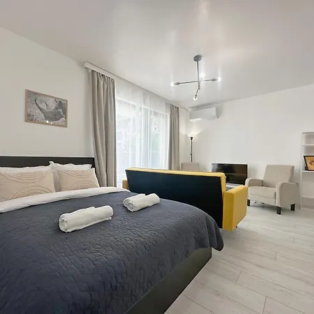 Aura 1 Bdr Brand New Fast Wi-fi & Balcony ソフィア